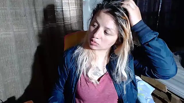 Snapshot of kattydirtylol chatting on January 16, 8:36 pm kattydirtylol online show from January 16, 8:36 pm