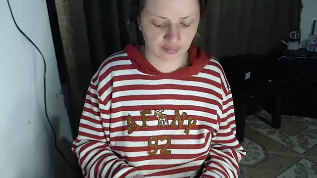 Snapshot of kattydirtylol chatting on October 8, 6:00 am kattydirtylol online show from October 8, 6:00 am