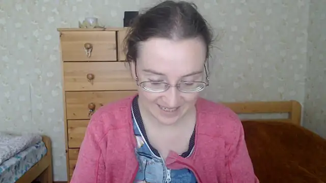 Smart Rose online show from March 17, 1:50 pm