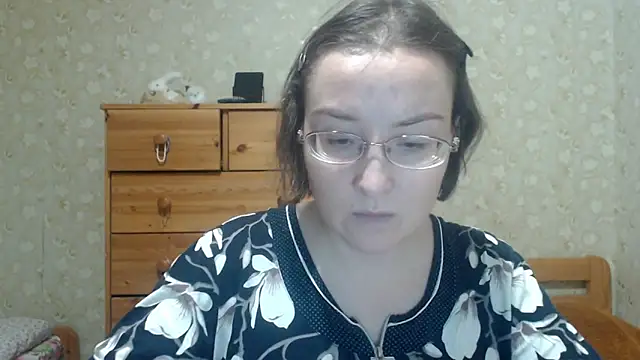 Smart Rose online show from March 18, 8:01 pm