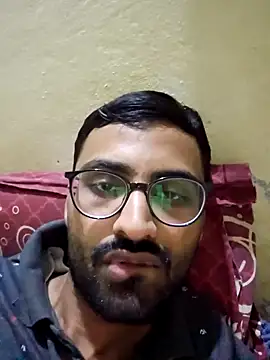 Snapshot of krishna8035 chatting on December 20, 2:16 pm krishna8035 online show from December 20, 2:16 pm