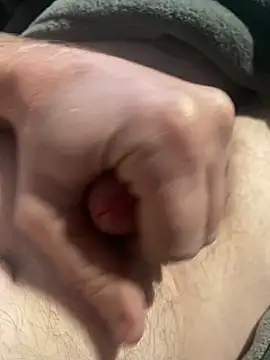 Snapshot of Ich00081 chatting on October 6, 1:52 pm Ich00081 online show from October 6, 1:52 pm