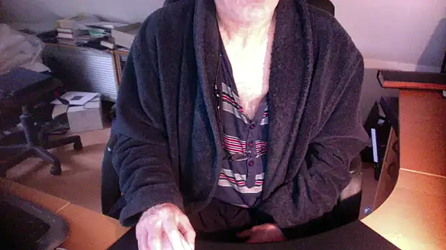 outlaw200 online show from December 26, 10:48 am