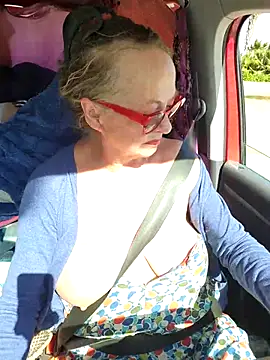 MucMilf59 online show from March 22, 9:56 am