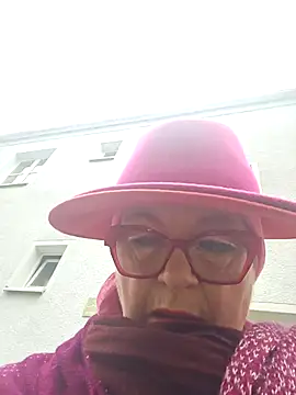 MucMilf59 online show from October 17, 9:45 am