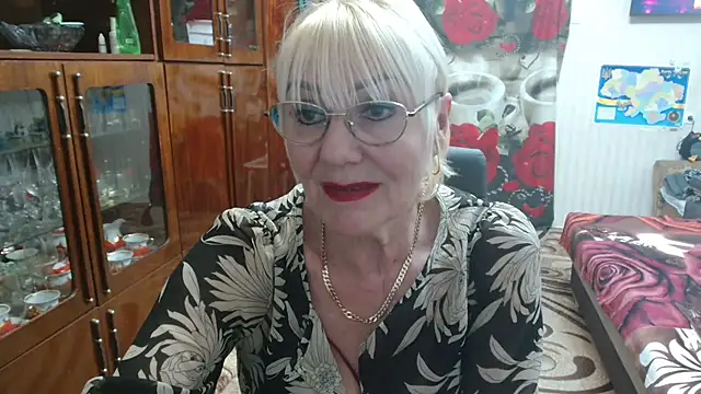 JenaCheim online show from March 4, 8:26 pm