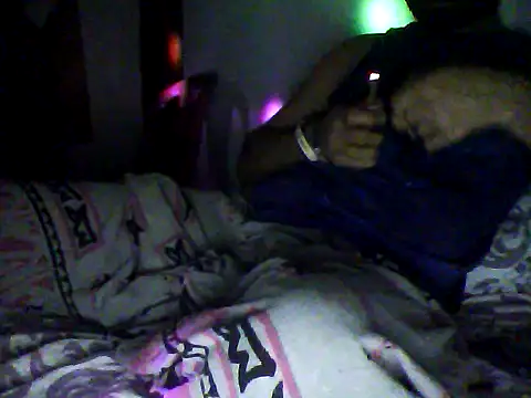 Snapshot of Spnfks chatting on December 29, 7:53 pm Spnfks online show from December 29, 7:53 pm