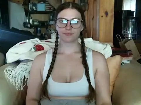 katie kitten38 online show from April 12, 6:02 pm