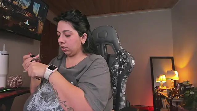 Snapshot of coraline_latin chatting on March 14, 8:49 pm coraline latin online show from March 14, 8:49 pm