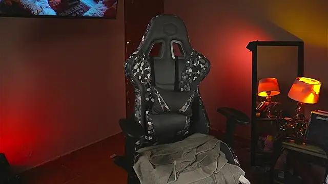 coraline latin online show from November 4, 11:04 pm