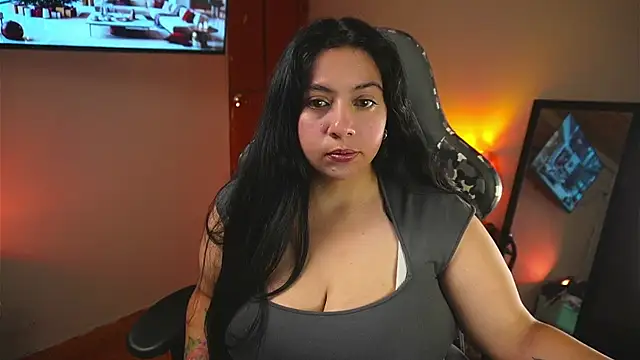 coraline latin online show from November 21, 3:54 pm