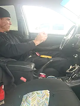 Snapshot of 415cali925 chatting on November 4, 11:15 pm 415cali925 online show from November 4, 11:15 pm