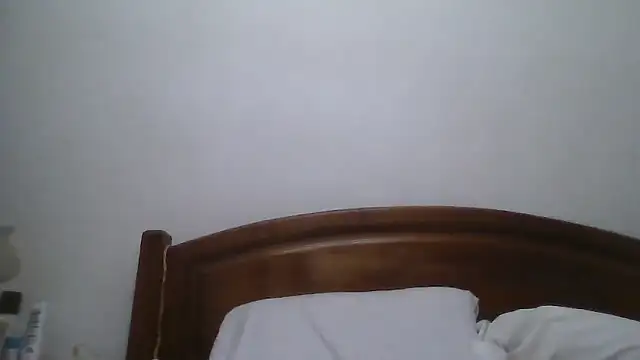 Snapshot of CarlosRocha73 chatting on April 28, 1:04 am CarlosRocha73 online show from April 28, 1:04 am