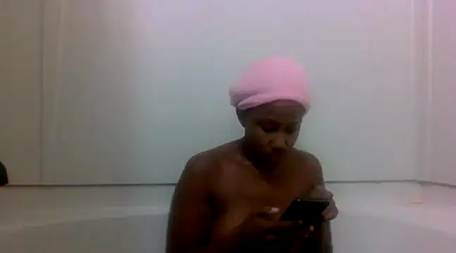 Xochillovemoney2 online show from December 19, 8:56 am