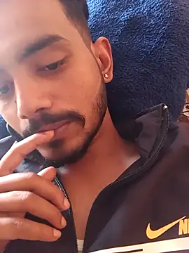 Snapshot of raavan69 chatting on November 23, 7:52 am raavan69 online show from November 23, 7:52 am