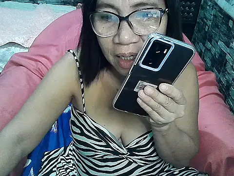 Snapshot of ASIANDOLLY4U chatting on January 13, 10:45 pm ASIANDOLLY4U online show from January 13, 10:45 pm