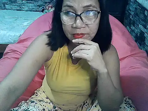 Snapshot of ASIANDOLLY4U chatting on March 19, 6:46 am ASIANDOLLY4U online show from March 19, 6:46 am