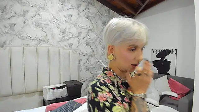 amy ink online show from September 19, 11:22 am