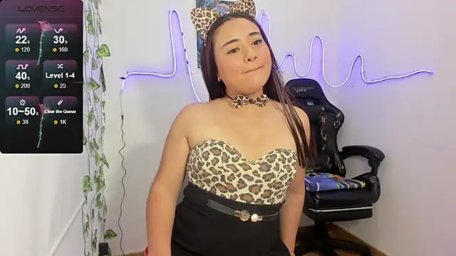 ReyleDoll online show from October 24, 11:34 pm