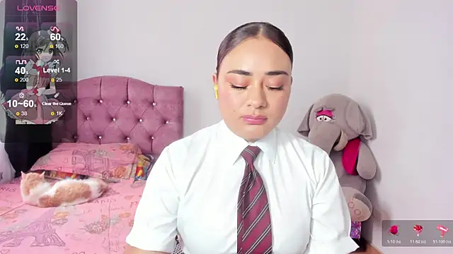 ReyleDoll online show from April 21, 9:17 pm