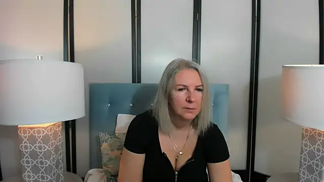 EricaTop online show from February 15, 6:02 am