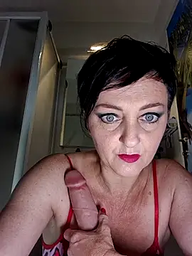 lucillabollente online show from June 4, 4:18 am