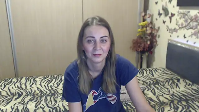 Snapshot of MirabelaSweet chatting on February 26, 12:59 pm MirabelaSweet online show from February 26, 12:59 pm