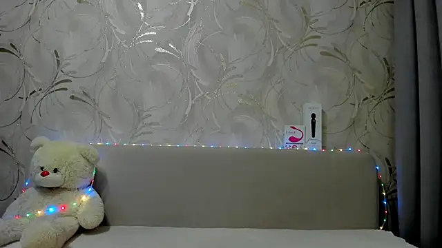 Malika Lisan online show from March 17, 1:46 am