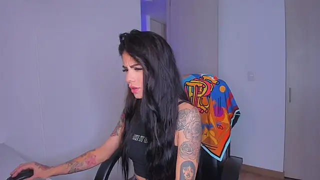 Lisegg  online show from February 2, 7:01 pm