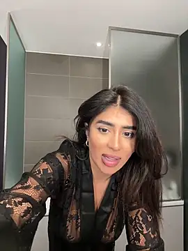 Snapshot of ArabicBarbie chatting on January 29, 12:01 am ArabicBarbie online show from January 29, 12:01 am