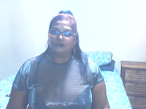 Snapshot of sexylax17 chatting on May 28, 7:55 pm sexylax17 online show from May 28, 7:55 pm