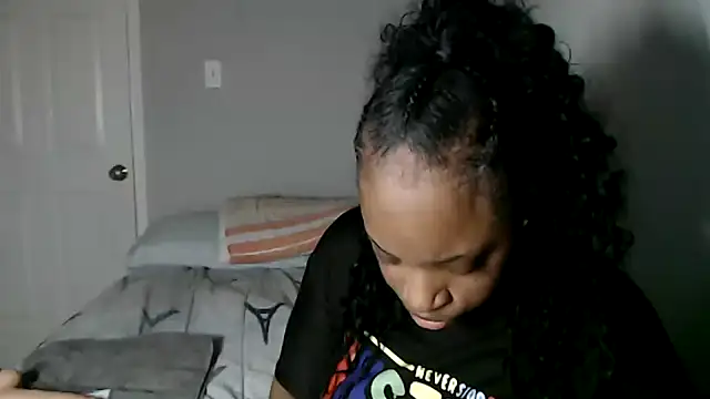 Sexymona1218 online show from October 27, 8:29 am