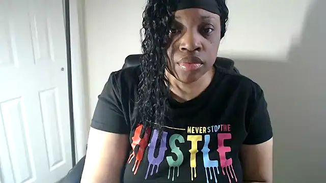 Sexymona1218 online show from April 20, 1:36 pm