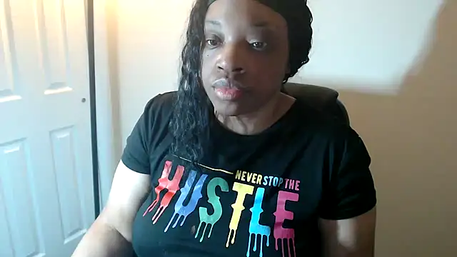 Sexymona1218 online show from April 22, 7:33 am