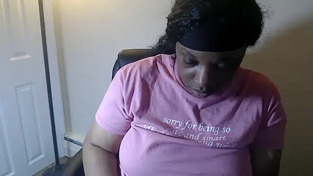 Sexymona1218 online show from July 8, 6:18 am