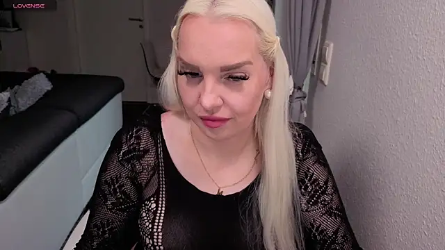 MIA-XXX online show from June 9, 4:13 am