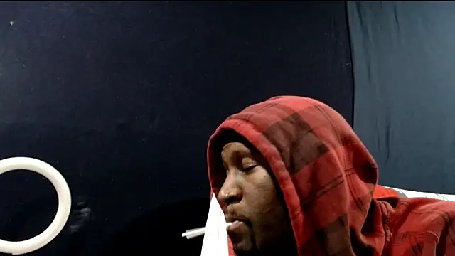 iBreakHeartz online show from December 6, 9:10 am