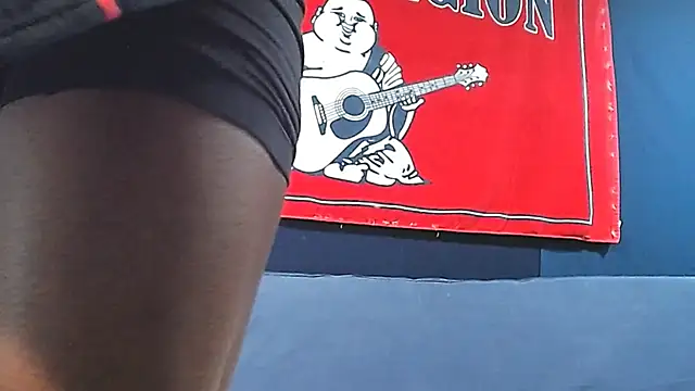 iBreakHeartz online show from January 24, 7:28 pm