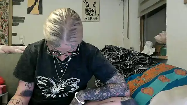 RoxxyInk online show from May 31, 12:08 am