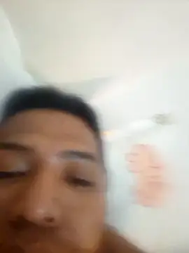Snapshot of juliopantoja chatting on April 30, 5:14 am juliopantoja online show from April 30, 5:14 am