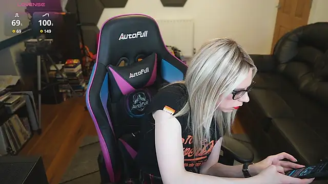 KelseyCobalt online show from December 3, 8:28 pm