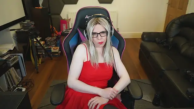 KelseyCobalt online show from December 11, 1:37 am