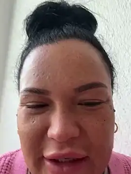  MelinaCurves  online show from February 20, 8:28 am