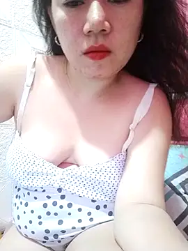 Snapshot of urwildest_dreams chatting on September 21, 10:11 pm urwildest dreams online show from September 21, 10:11 pm