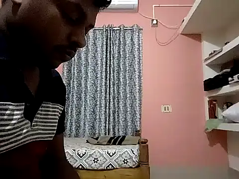 Snapshot of Aneesh007m chatting on October 15, 7:14 pm Aneesh007m online show from October 15, 7:14 pm