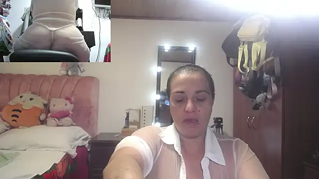 zoe hotxxx online show from May 11, 2:01 pm