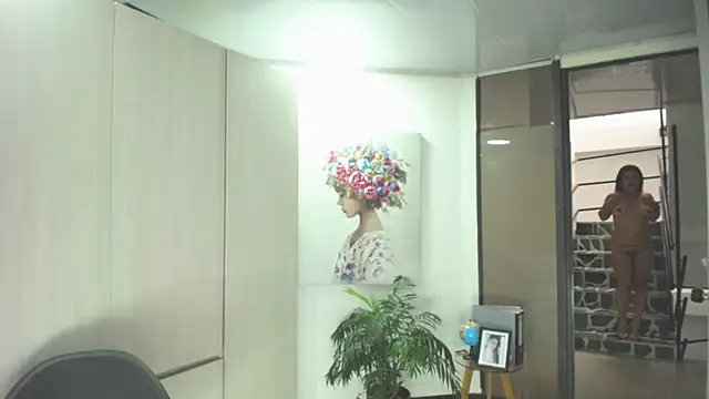 carieBelle1 online show from March 5, 6:23 pm