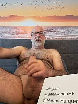 AnnakondaHF online show from April 21, 7:03 am