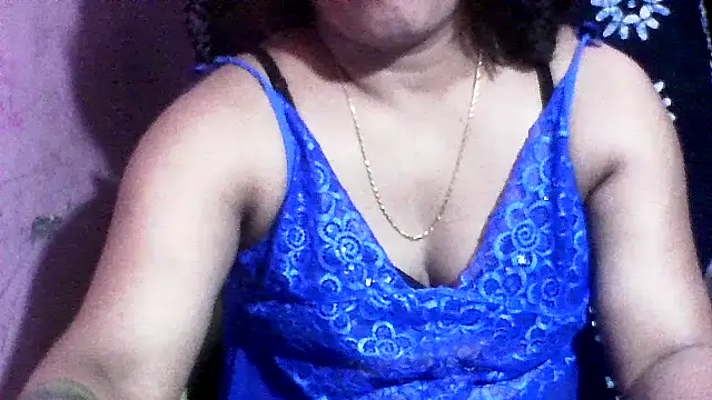 Snapshot of koyel90 chatting on November 30, 6:12 pm koyel90 online show from November 30, 6:12 pm