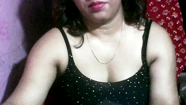 Snapshot of koyel90 chatting on December 14, 6:01 pm koyel90 online show from December 14, 6:01 pm